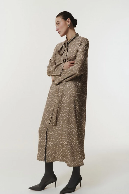 Платье миди с воротником аскот (Вискоза струящаяся принт геометрия арт.1709 Тауп/розовый 100% вискоза; Размер: L)