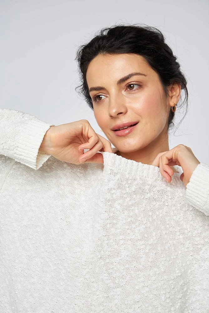 Джемпер фактурной вязки