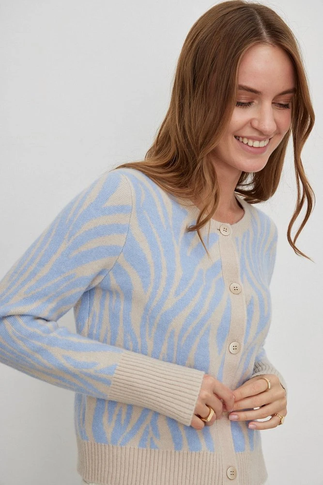 Кардиган жаккардовой вязки