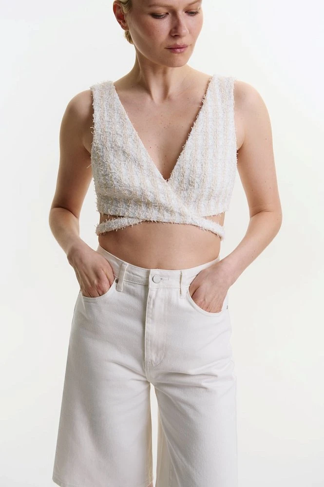 Топ на запахе