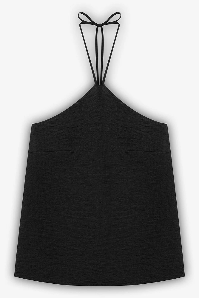 Топ-халтер из жатой ткани со льном