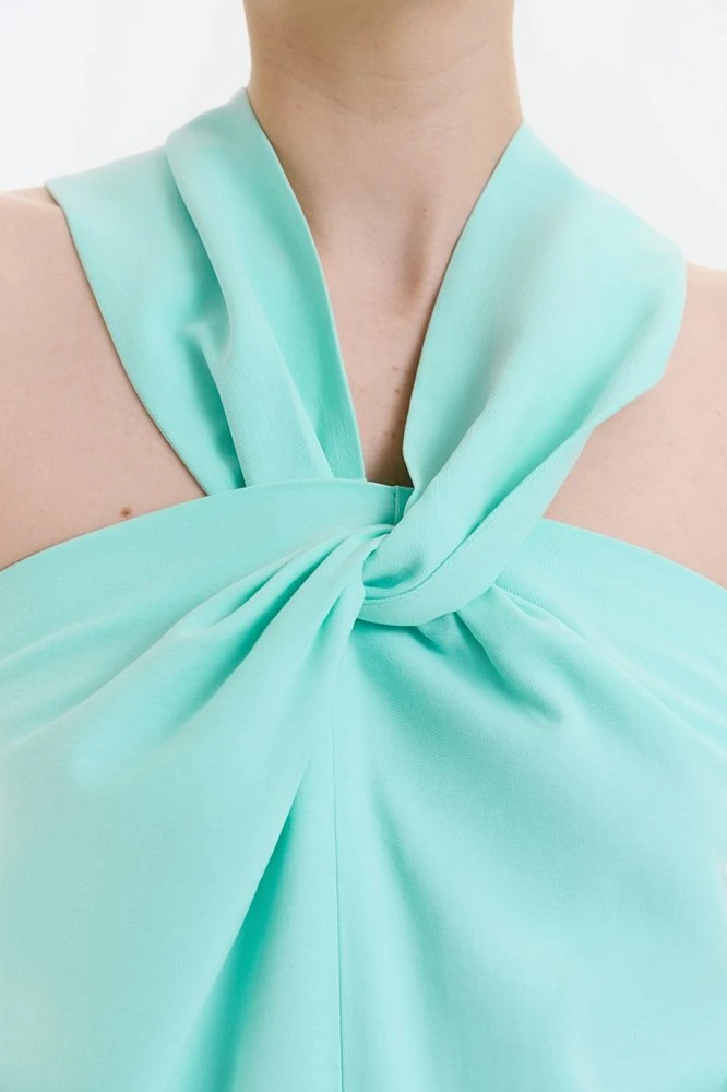 Топ с драпировкой из струящейся ткани