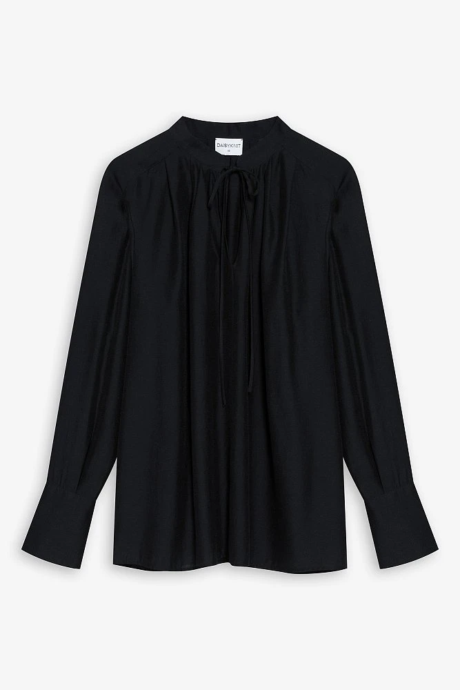 Блуза струящаяся со складками