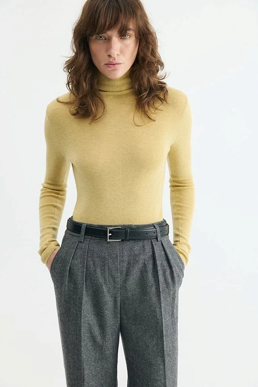 Водолазка вязаная с шерстью (46% вискоза, 9% шерсть мериноса, 45% нейлон Желтый; Размер: XS)