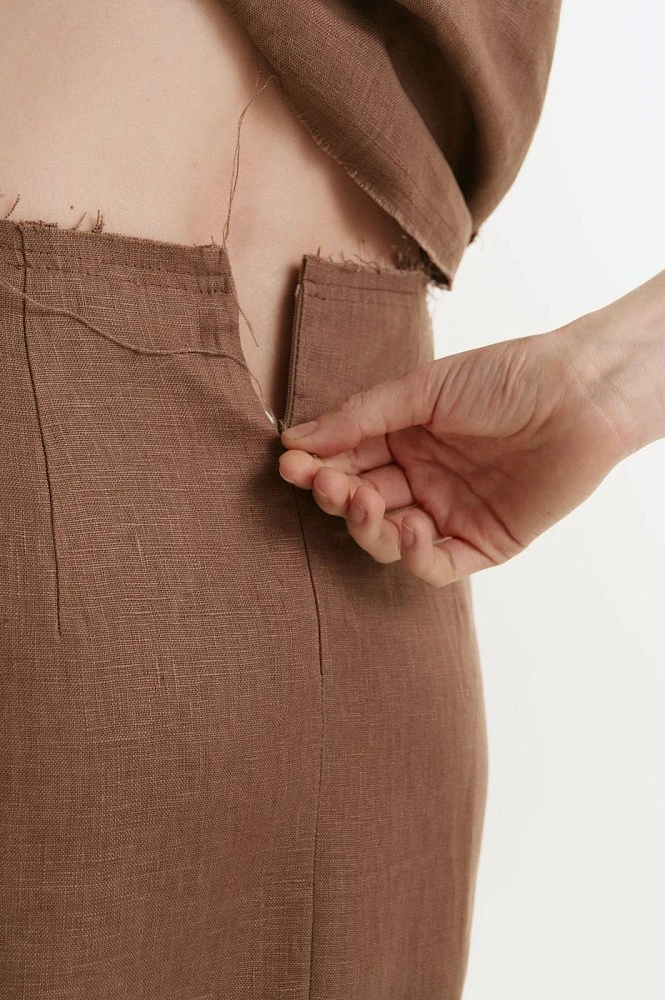 Юбка макси изо льна с необработанным краем