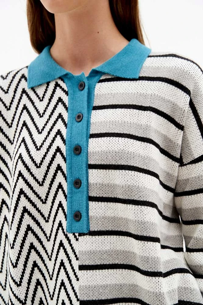 Свитер-поло с асимметричным рисунком