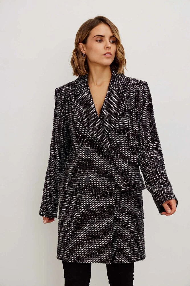 Платье-жакет с накладными карманами