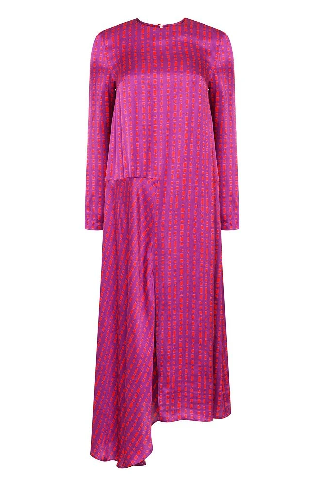 Платье с асимметричной деталью