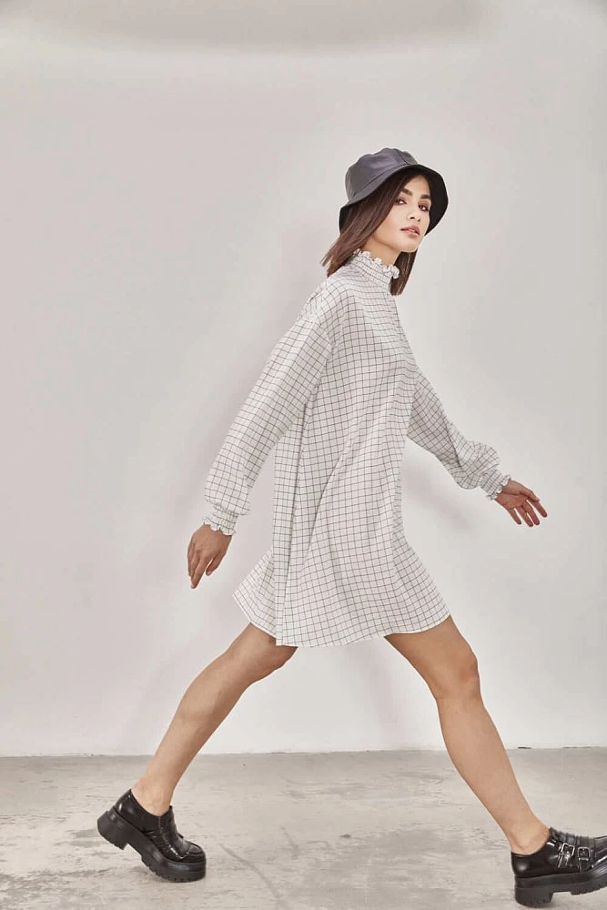 Платье оверсайз мини