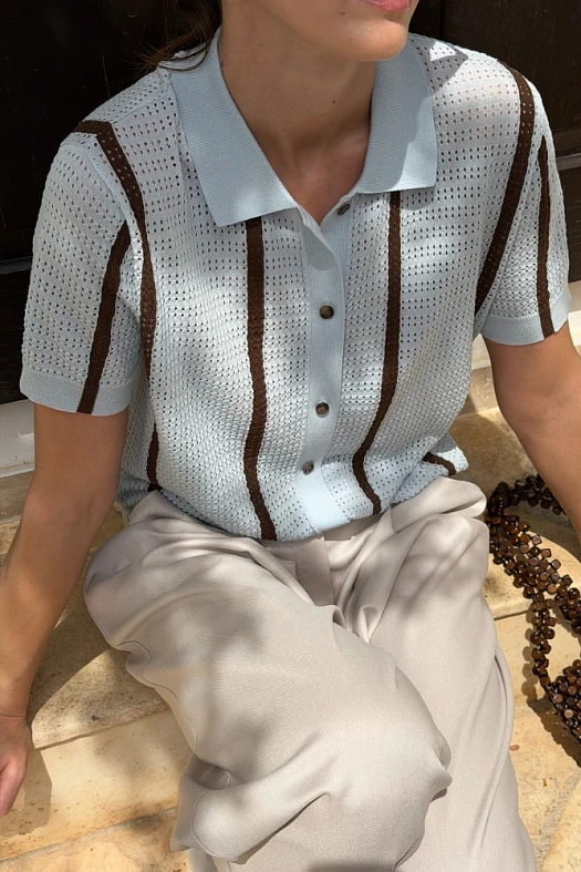 Рубашка из ажурного трикотажа с коротким рукавом (53% хлопок, 47% ацетат Голубой; Размер: L)