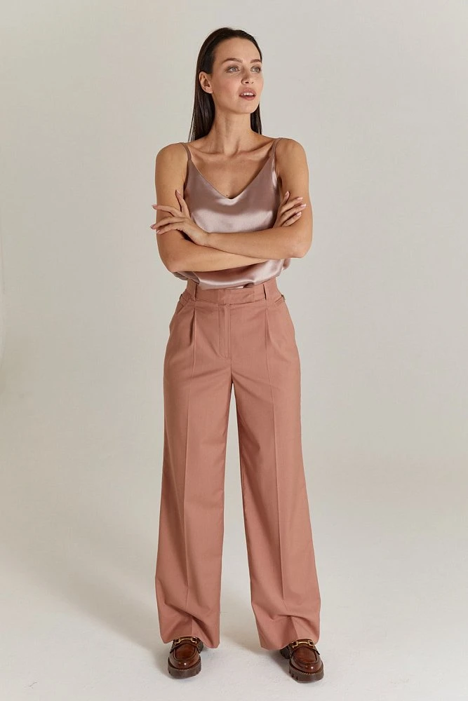 Брюки широкие с ремешками