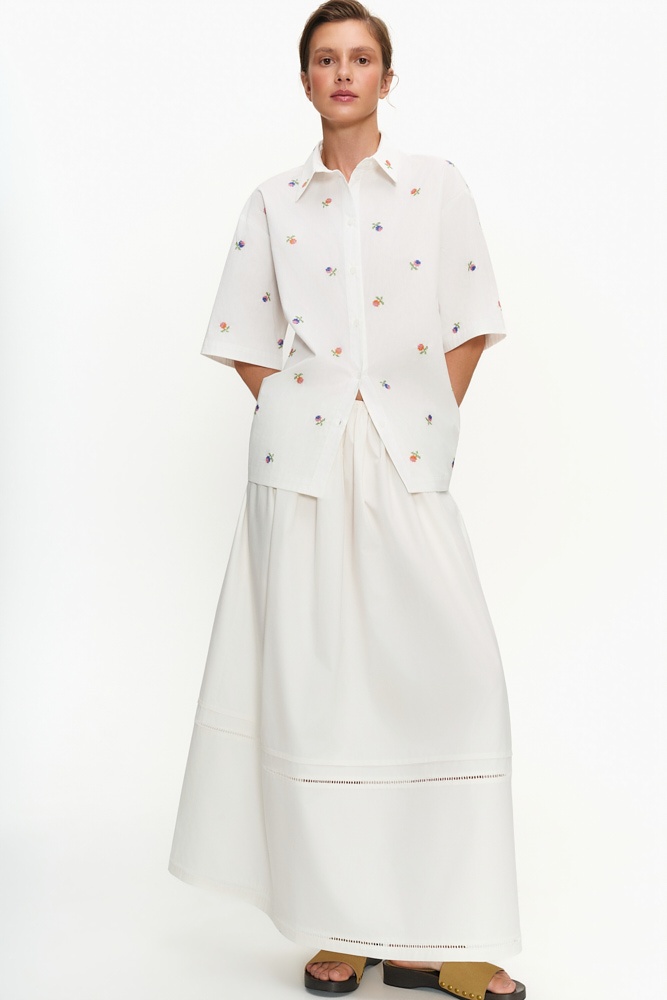 Рубашка из хлопка с вышивкой 12890₽