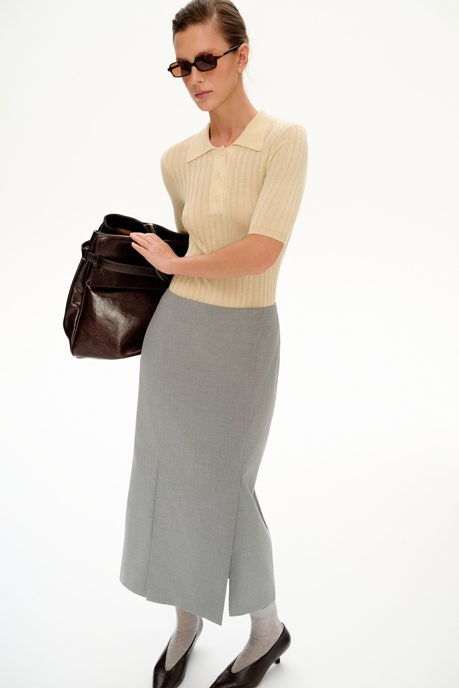 Поло с коротким рукавом изо льна 8890₽