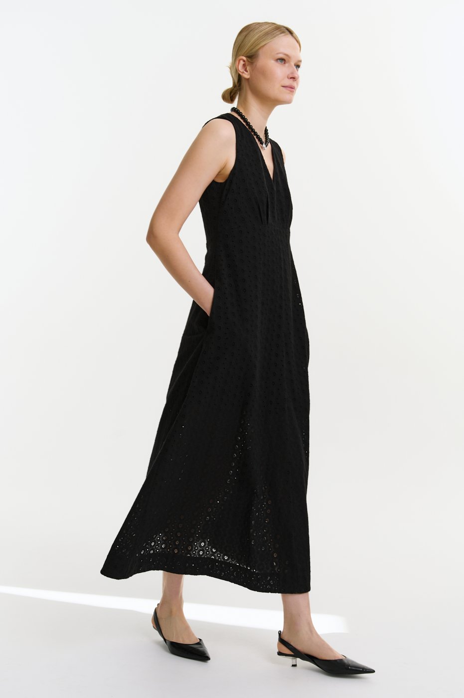Платье макси из хлопка Broderie Anglaise Платье макси из хлопка Broderie Anglaise