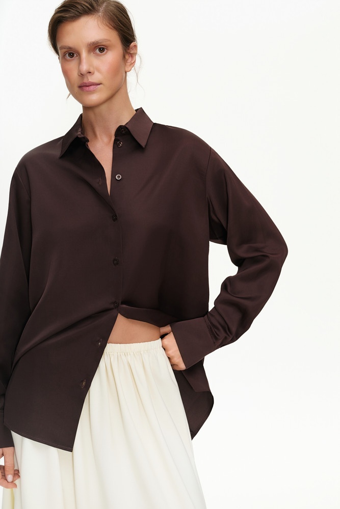 Рубашка из атласной ткани со льном 11870₽