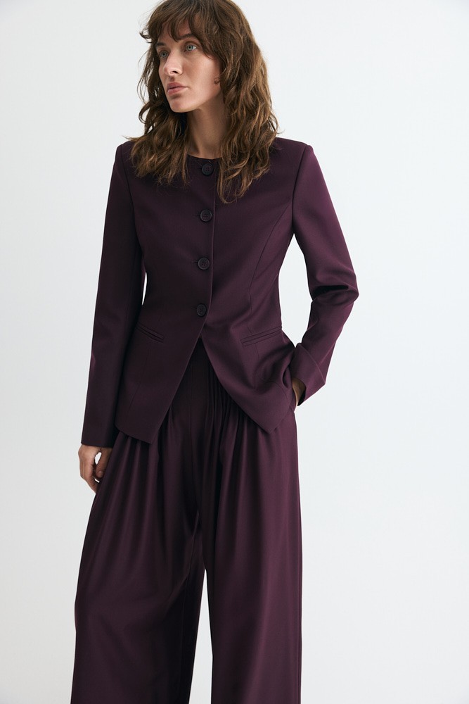 Жакет однобортный приталенный с шерстью 19890₽