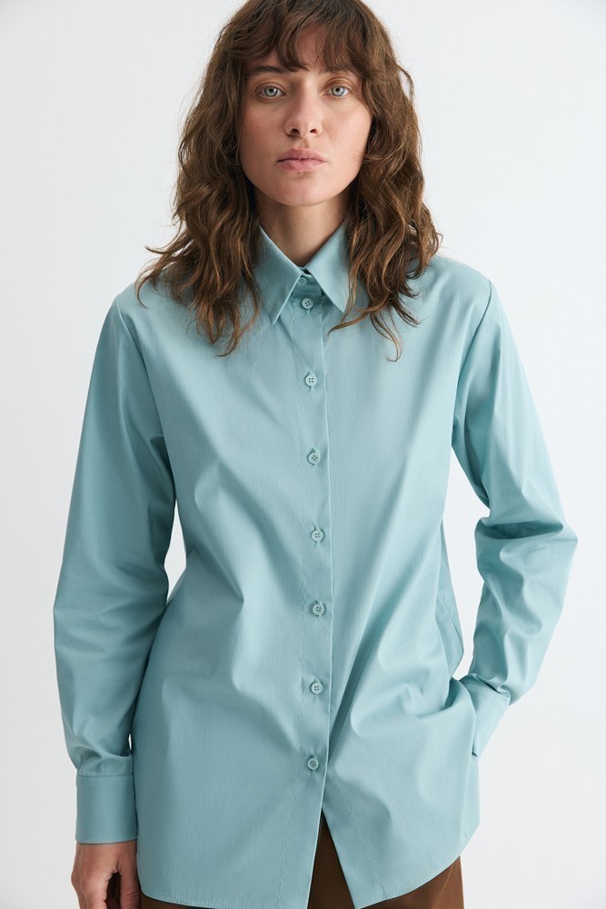 Рубашка классическая из хлопка 7890₽