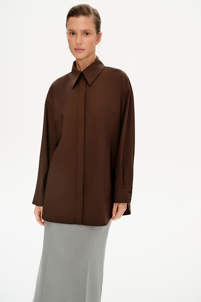 Рубашка прямого силуэта из костюмной ткани 9890₽
