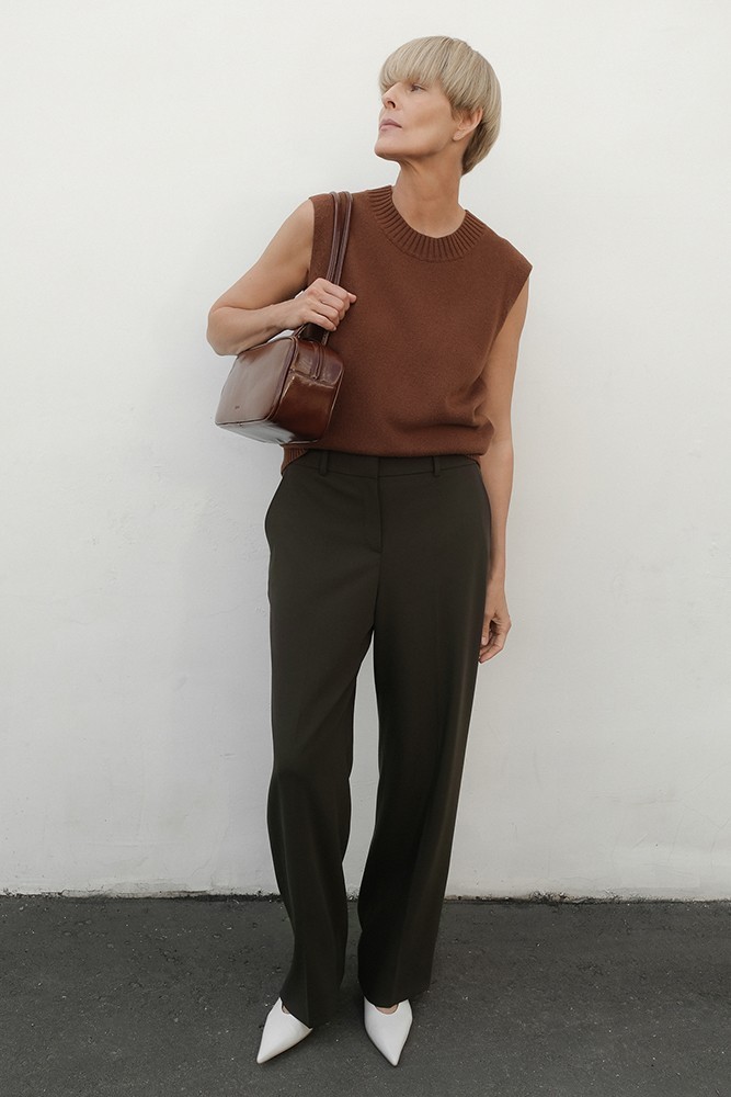 Брюки прямого кроя 13890₽