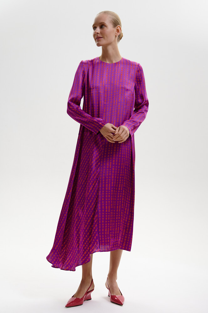 

Платье с асимметричной деталью, Фиолетовый
