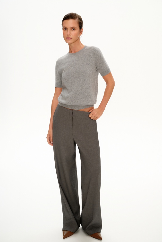 Брюки без пояса 13890₽