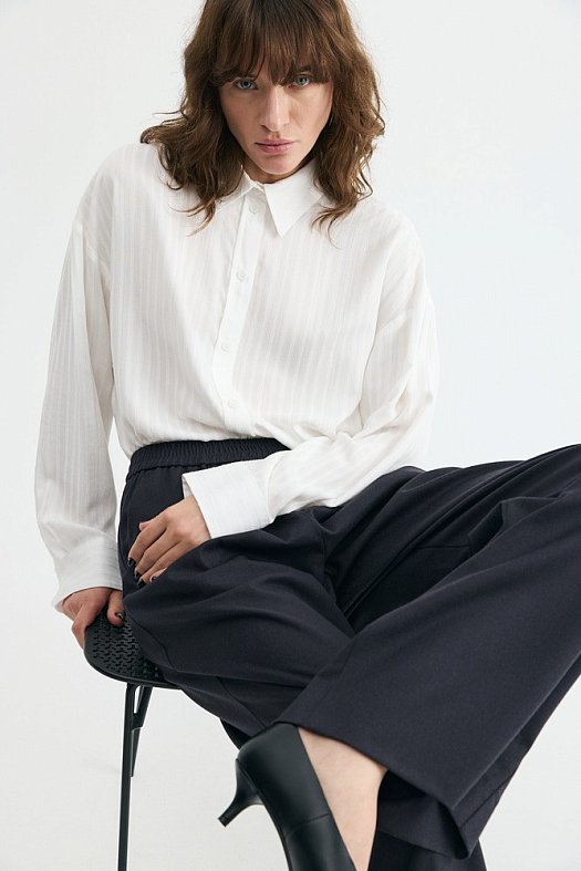 Рубашка базовая из премиальной итальянской фактурной ткани (Вискоза струящаяся арт.1937 Молочный 100% вискоза; Размер: L)